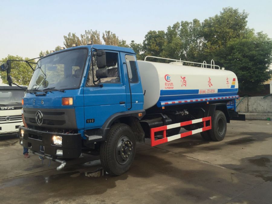 2小時發了一台程力15噸灑水車