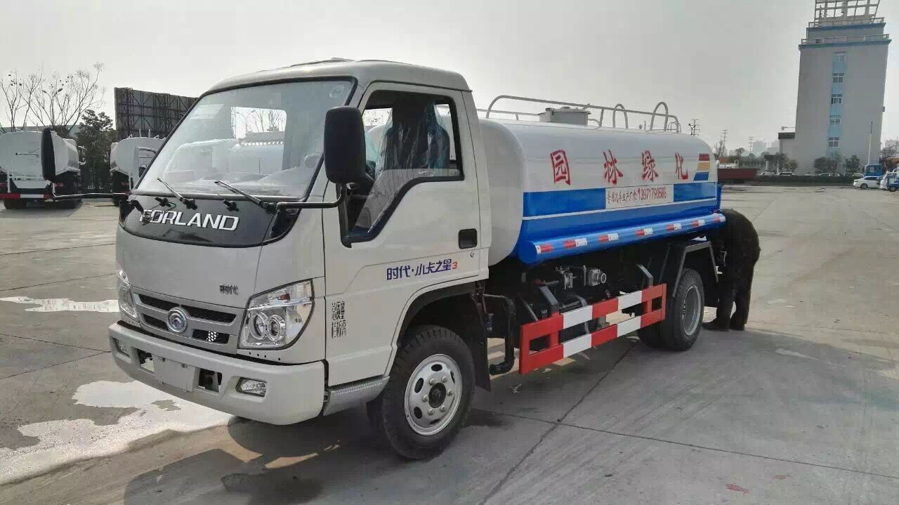 福田5噸灑水車圖片