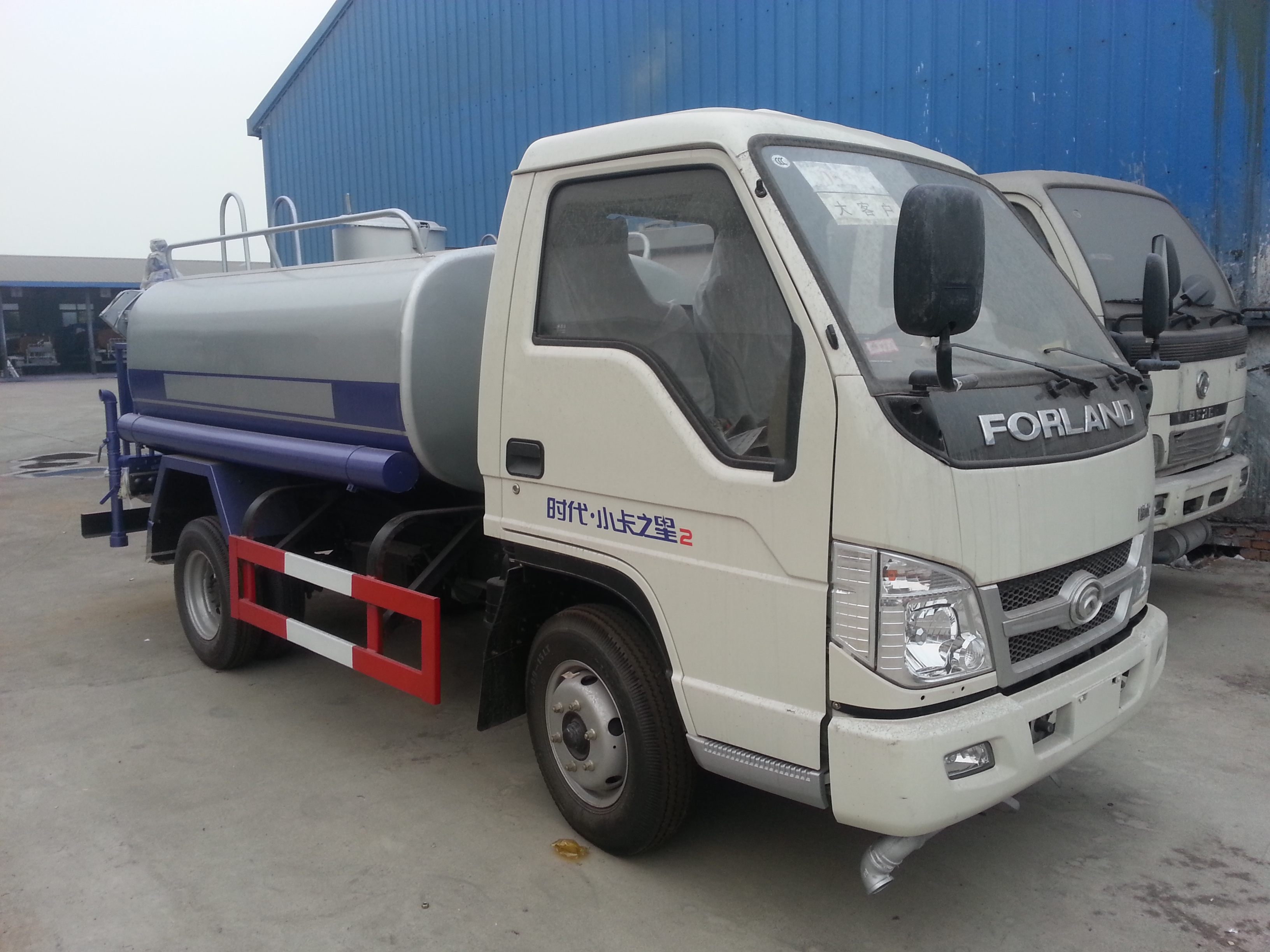 福田2噸灑水車圖片