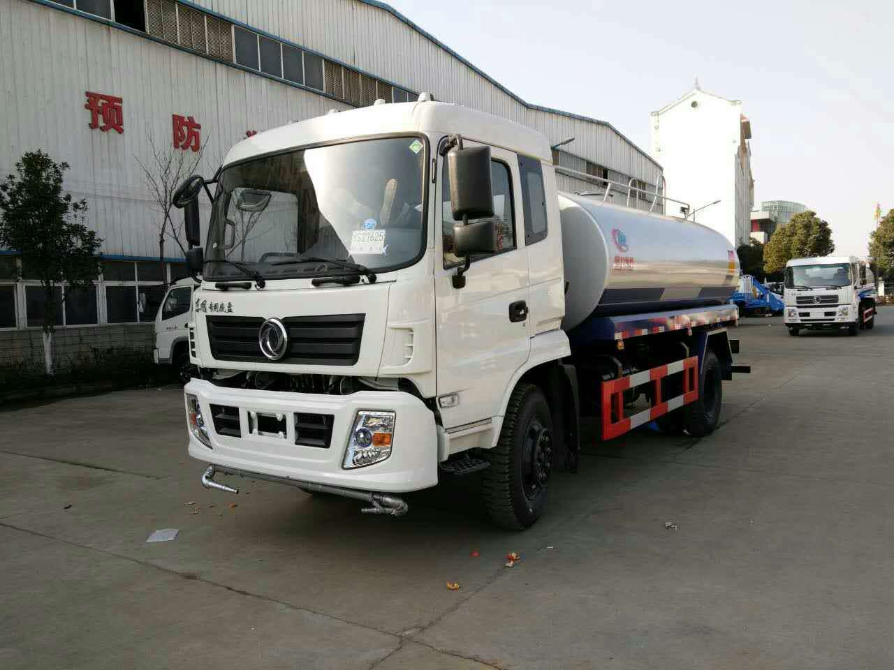 東風12噸灑水車圖片