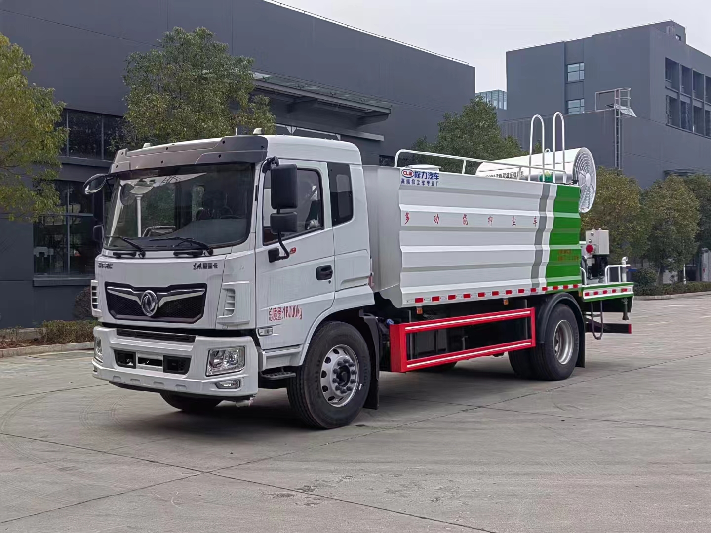 東風F9福瑞卡14噸消毒霧炮車